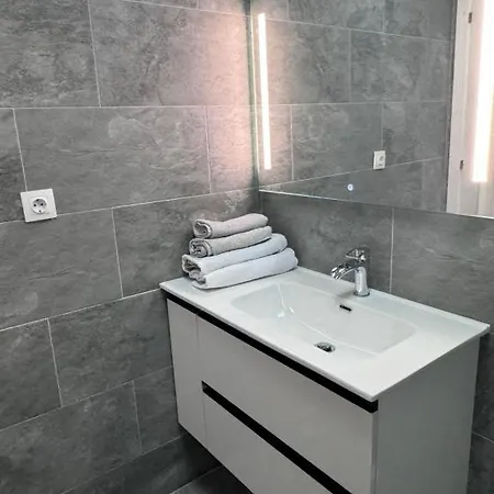 Princessa, Sea View, Pool, Wifi Torrevieja